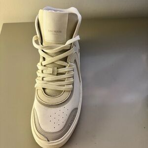 Balmain Cream and Gray High-Top Sneakers